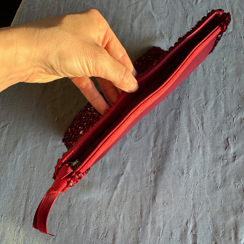 Banana Republic Ruby Red Jewel Clutch - Picture 5 of 10